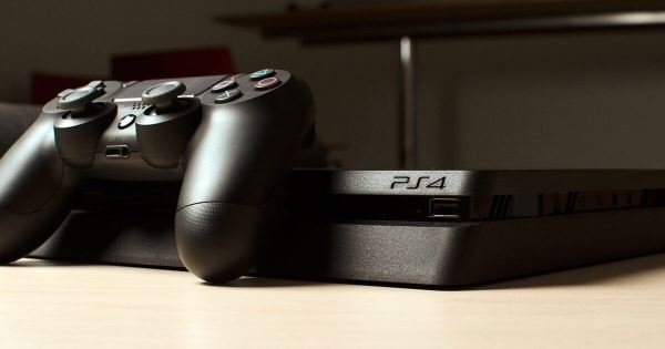 Новая прошивка замедлила работу PlayStation 4